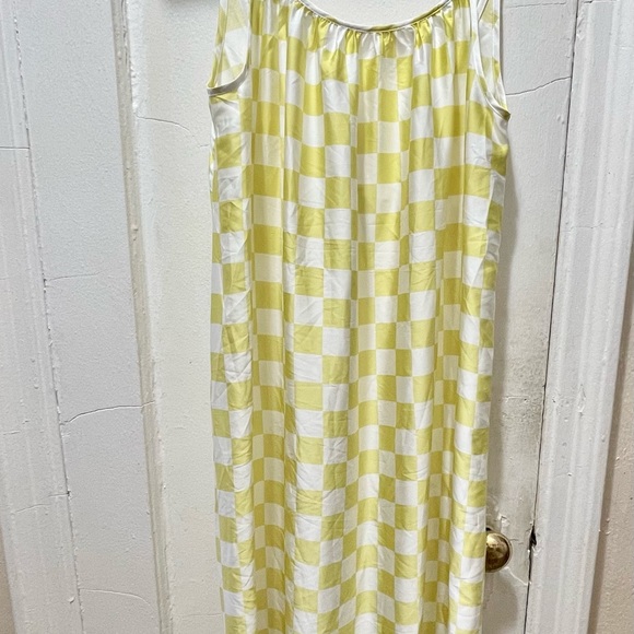 Slip Dress - Picture 3 of 4